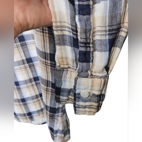 CP Shades Plaid Button Front Shirt, Size S, EUC (Sample) - Picture 5 of 7